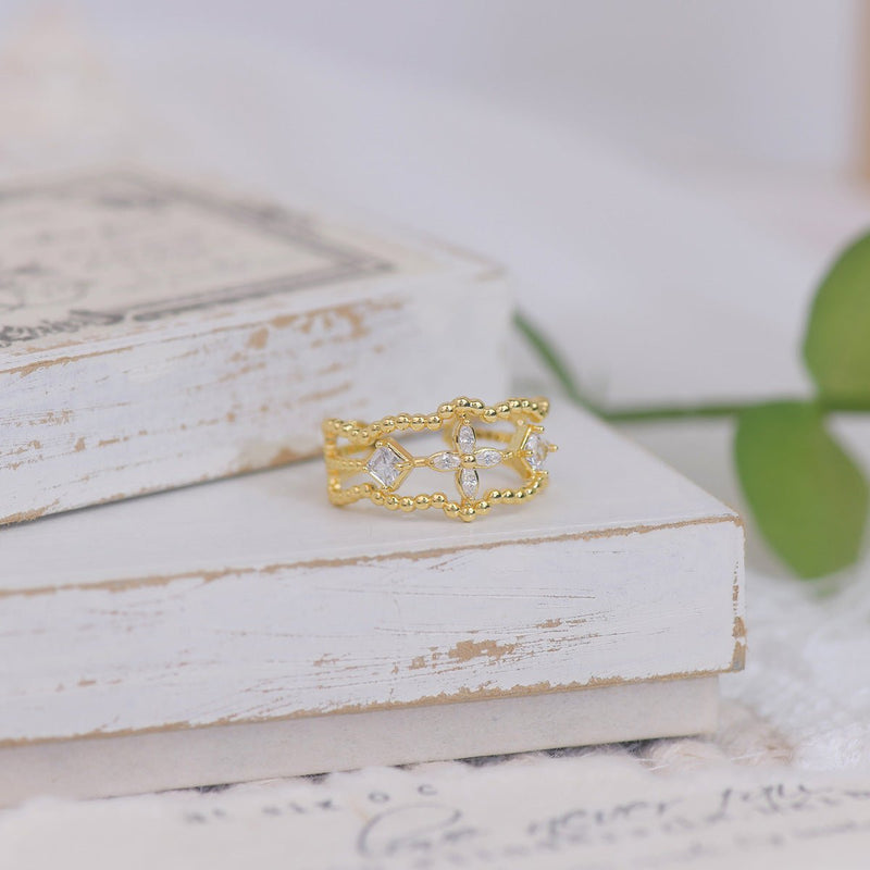[] Opal Blossom Ring Set