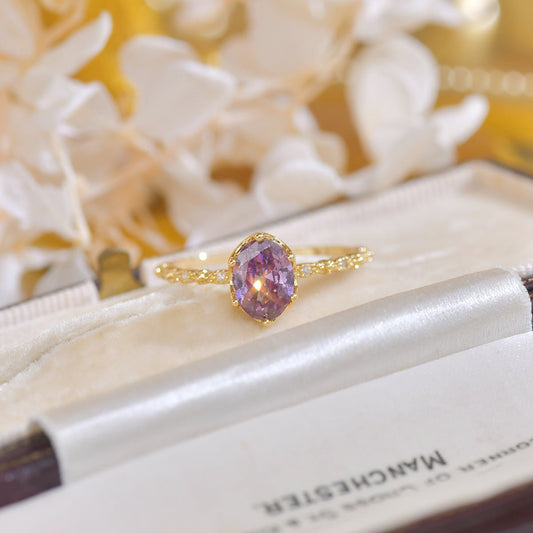 Oval Amethyst Ring
