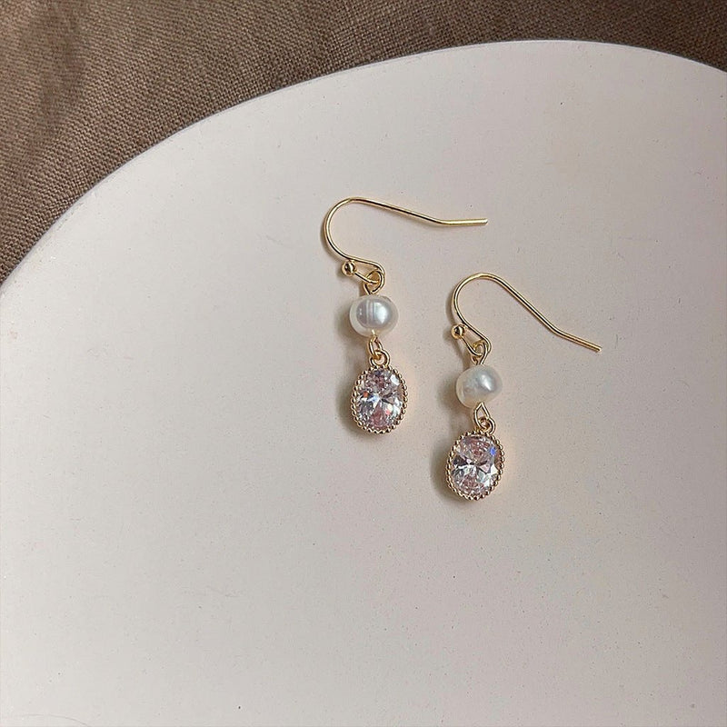 [sample ] Pearl of the Moon Earrings