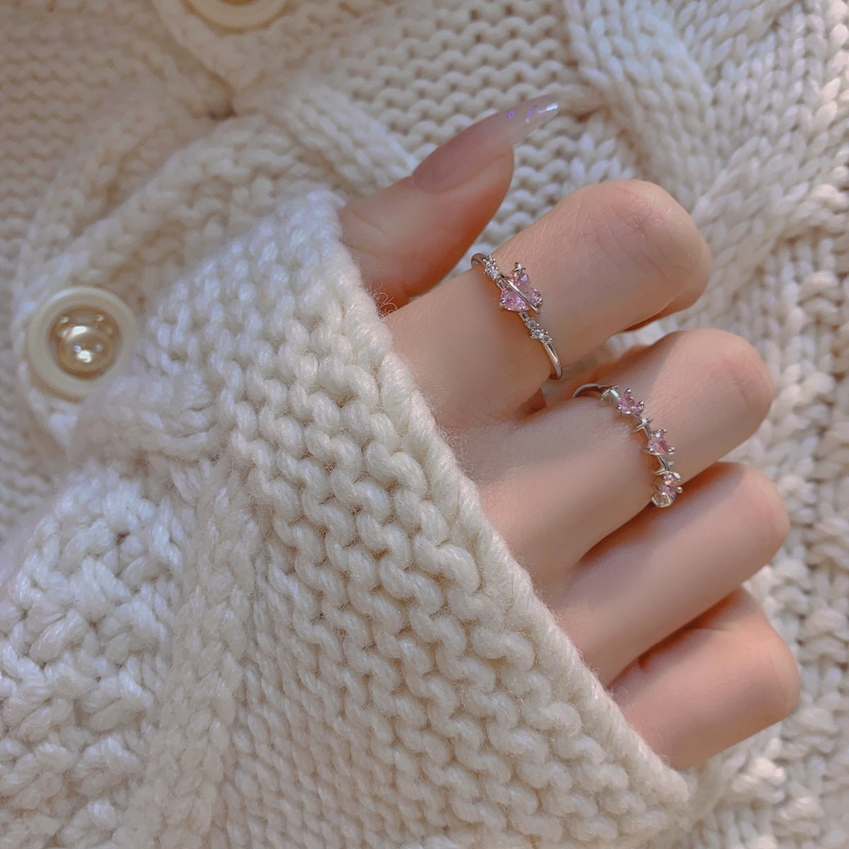 [] Pink Heart Ring Set