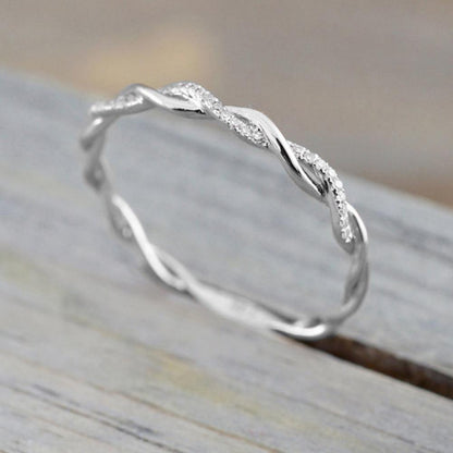 Classical Twist Crystal Ring
