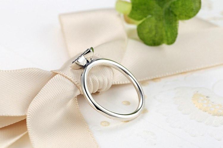 Crystal Star Sterling Silver Ring