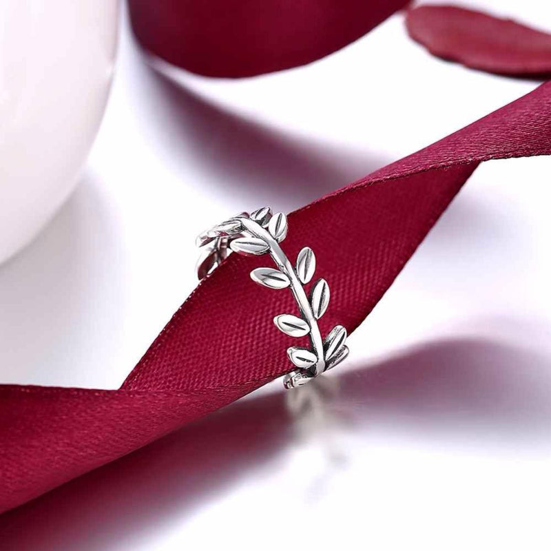 Laurel Wreath Sterling Silver Ring