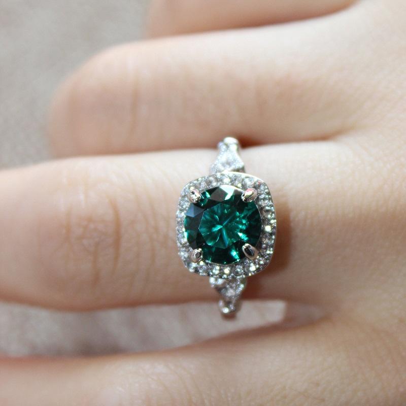 Style Green Crystal Ring