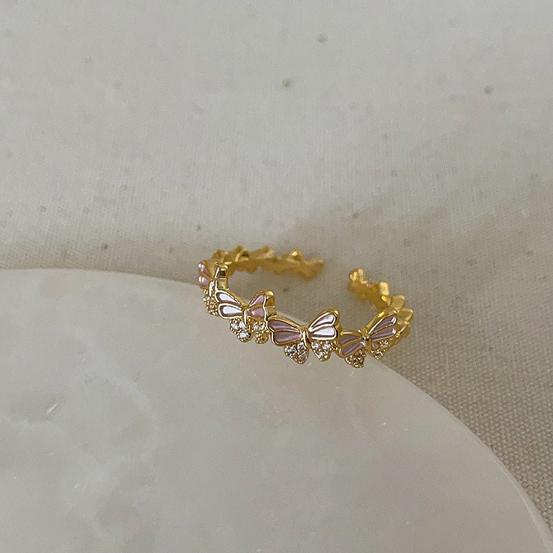 Rosy Flutter Ring