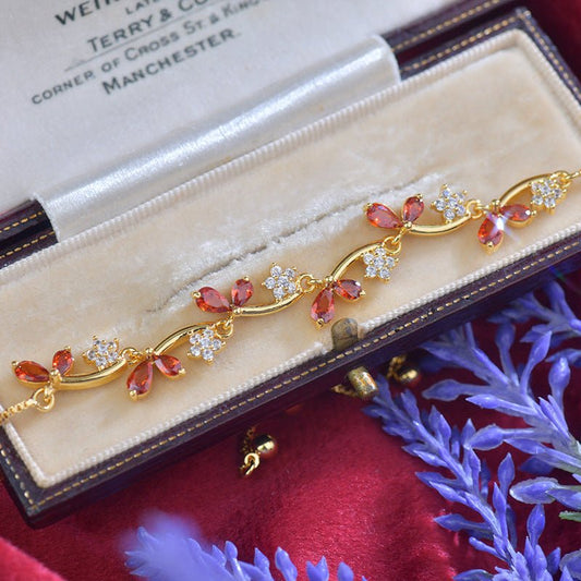 Scarlet Ivy Bracelet