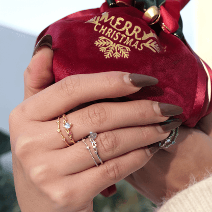 [] Gretchen Silver Aurora Ring