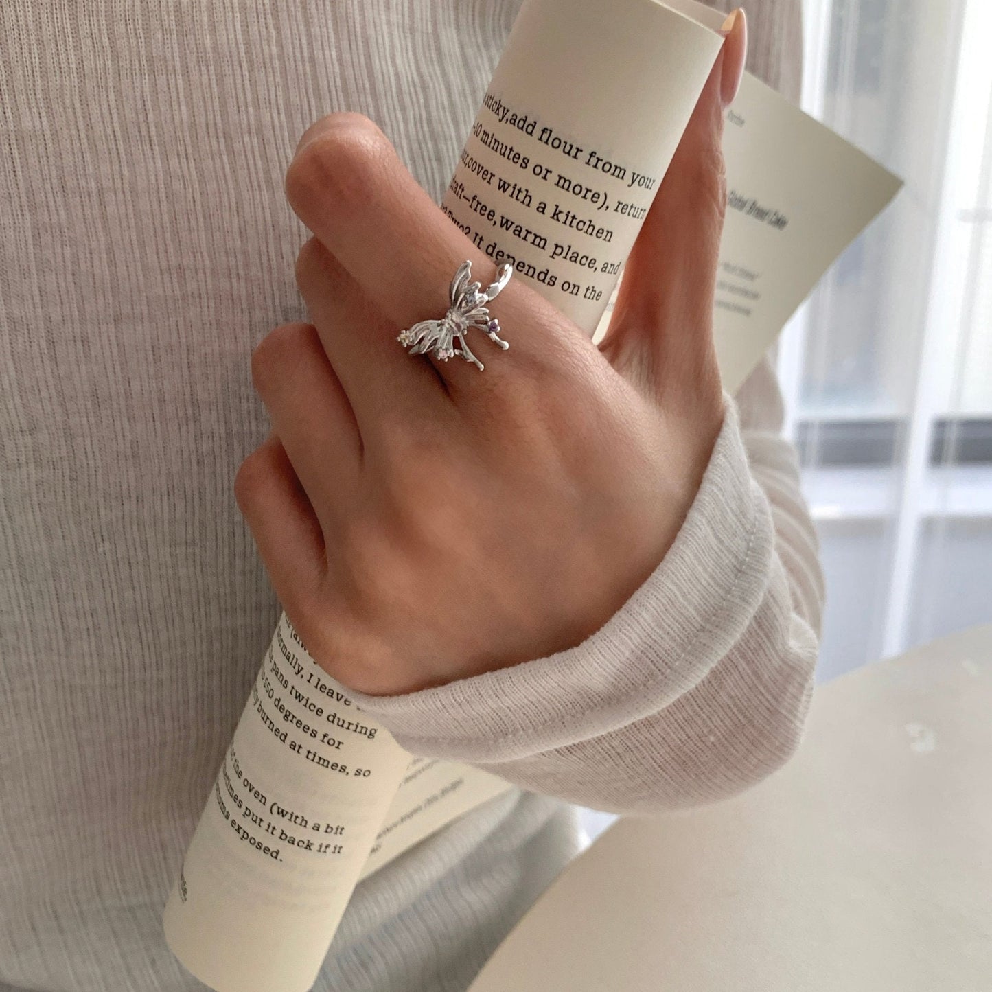 [] Lana Silver Butterfly Ring