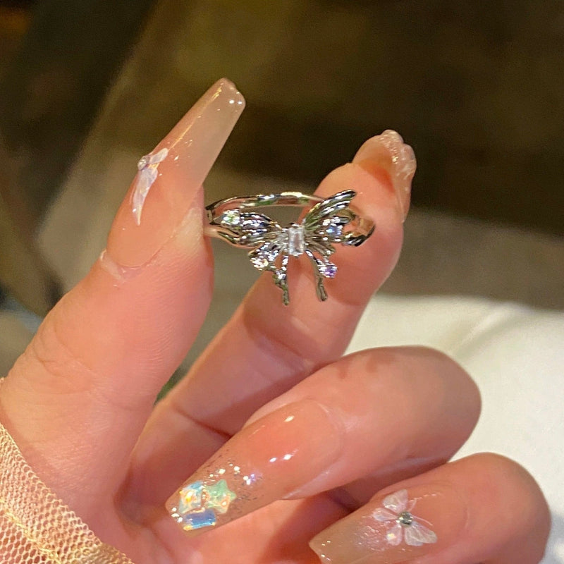 [] Lana Silver Butterfly Ring
