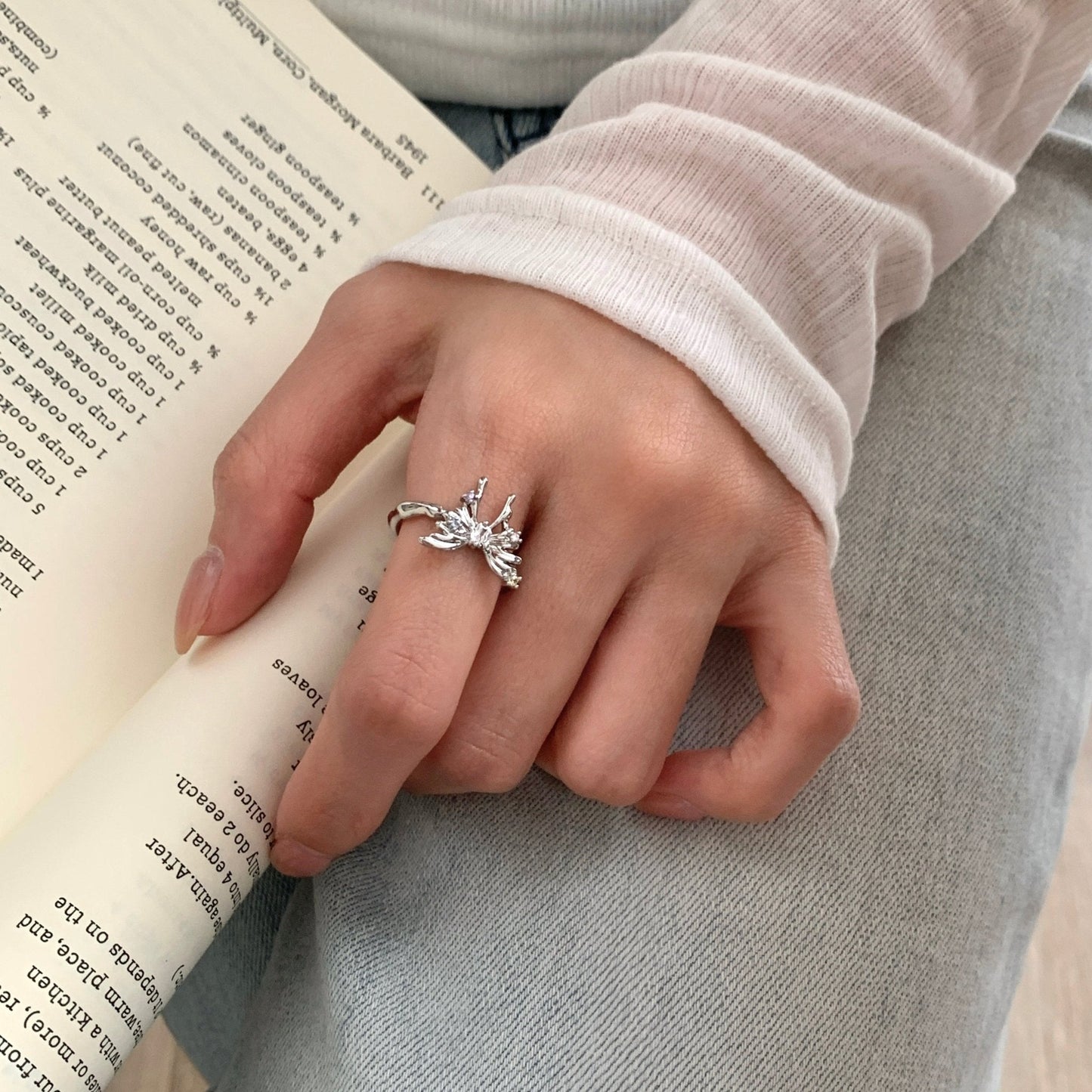 [] Lana Silver Butterfly Ring