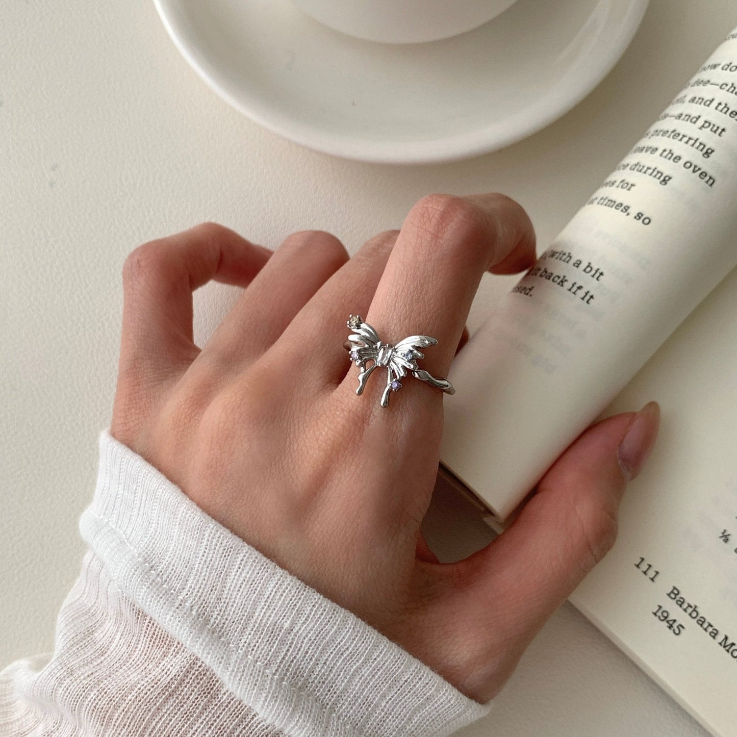 [] Lana Silver Butterfly Ring