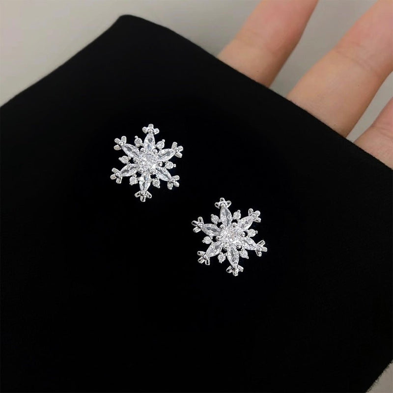 Snowflake Lullaby Earrings
