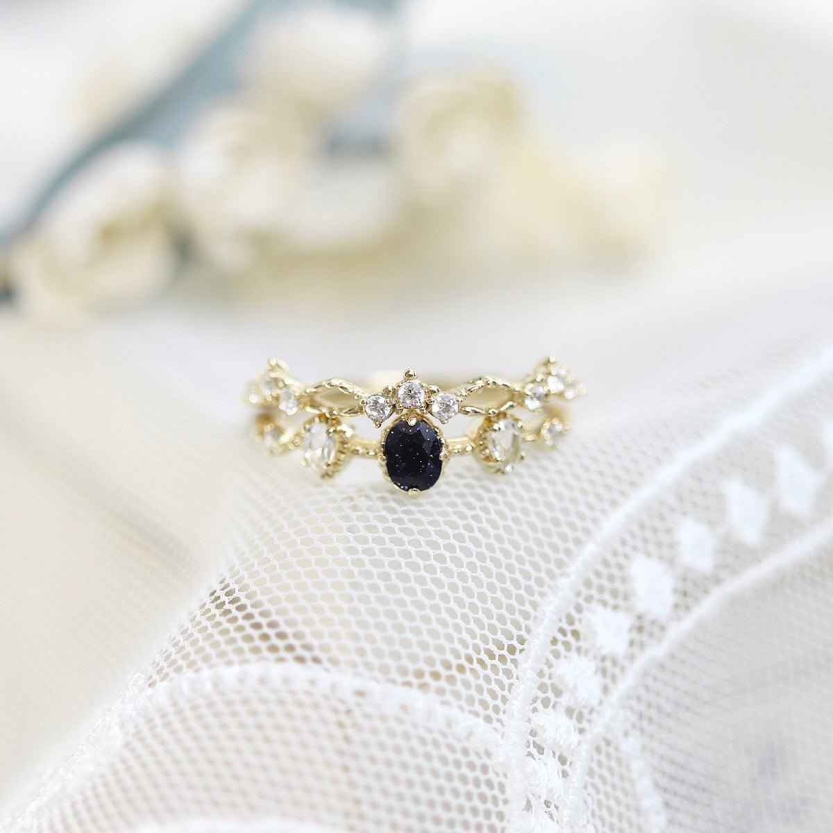 Starlit Noir Ring Set
