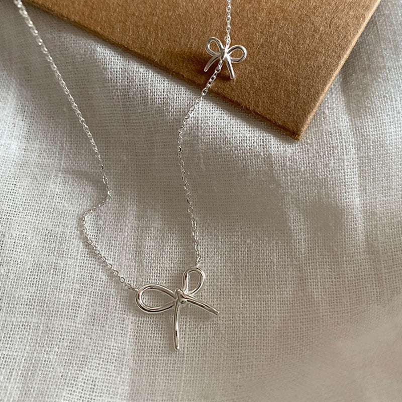 Sweet Knot Bow Necklace