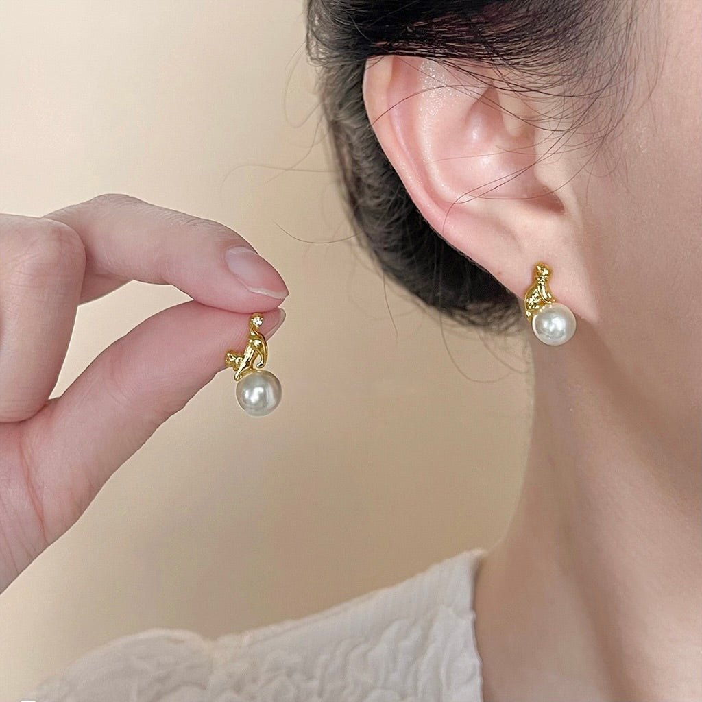 The Cat Earrings