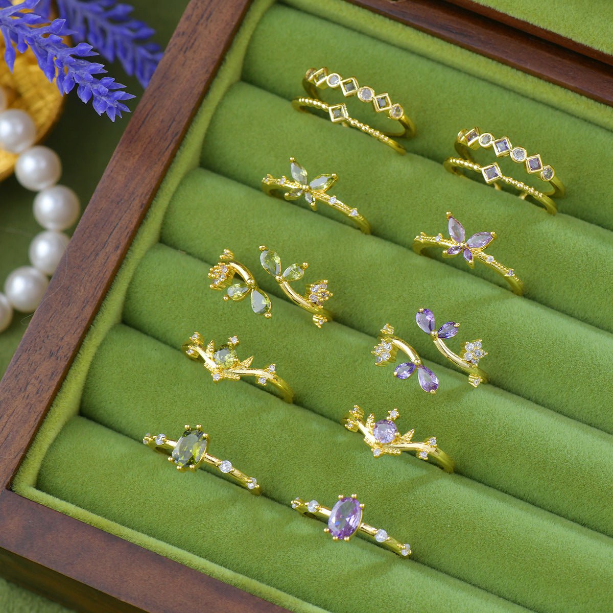 Verde Tiara Ring