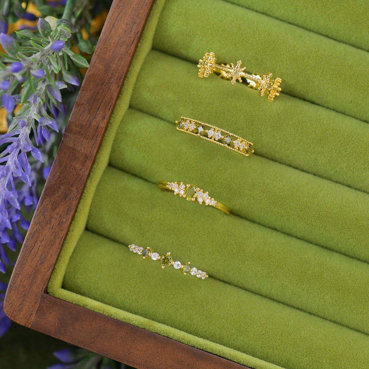 Verte Stardust Ring
