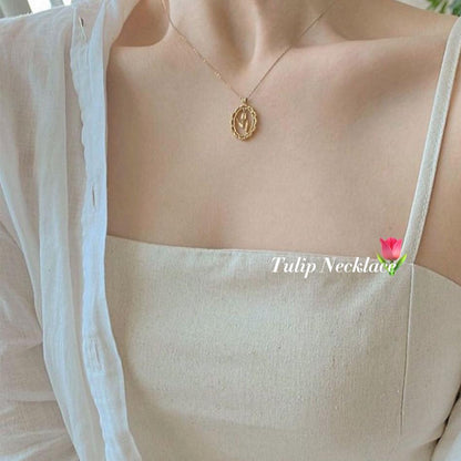Tulip Necklace