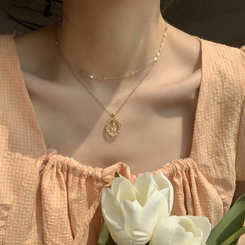 Tulip Necklace
