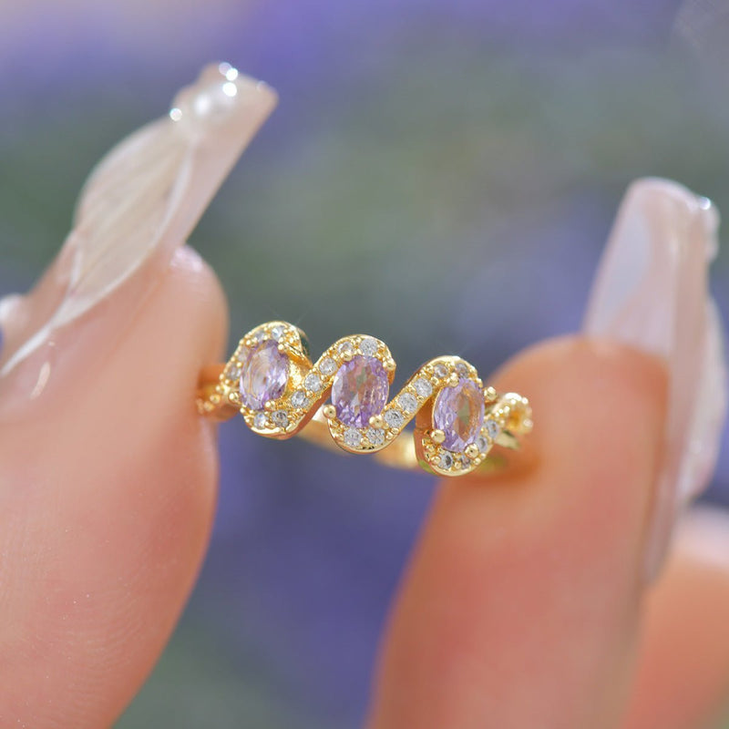 Violet Cécile Ring