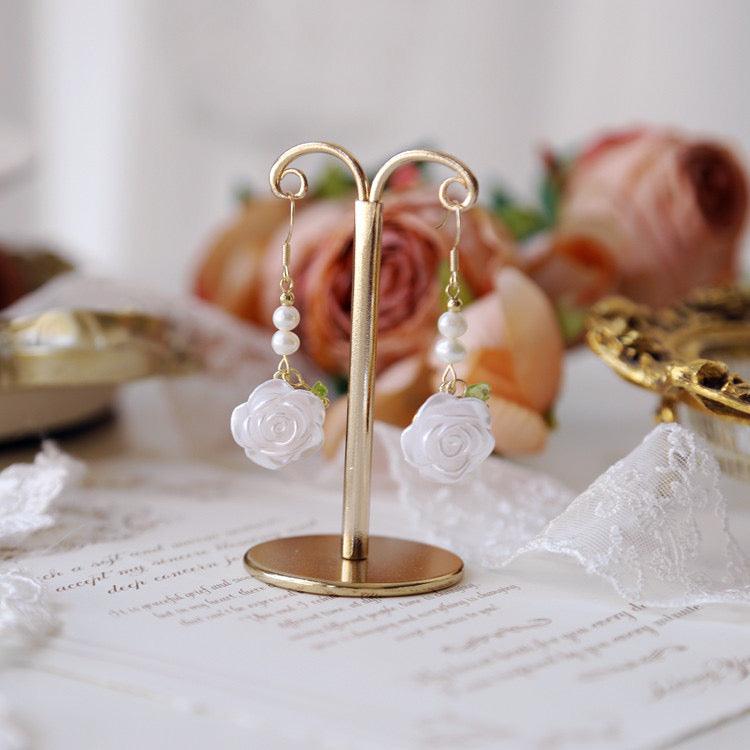 [] White Rose Earrings
